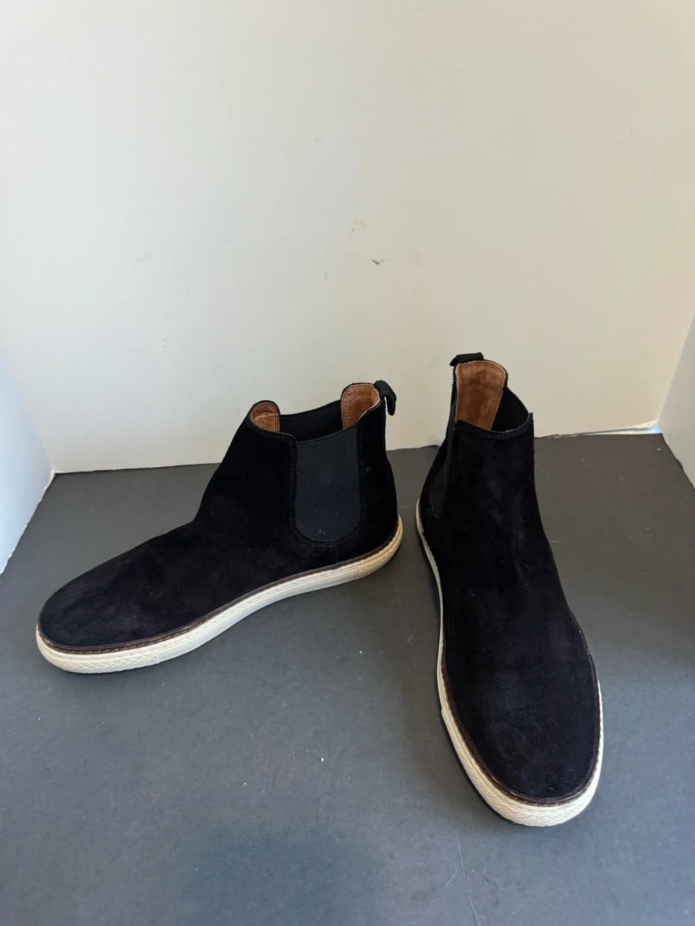 Frye Gates black suede Chelsea boots. Size 9